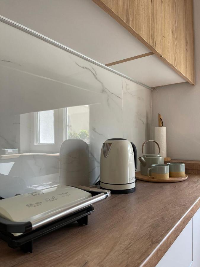 Boutique Athensairport Apartments Markópoulon Extérieur photo