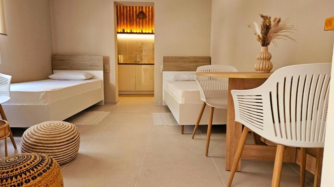 Boutique Athensairport Apartments Markópoulon Extérieur photo
